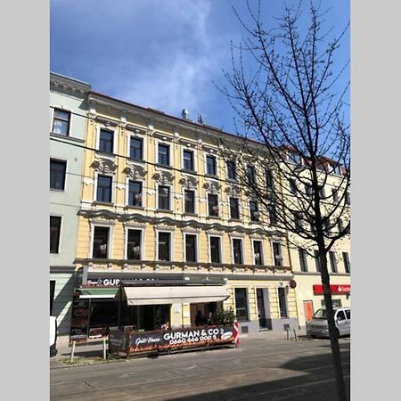 Gemuetliche Wohnung Wien Stadthalle Экстерьер фото